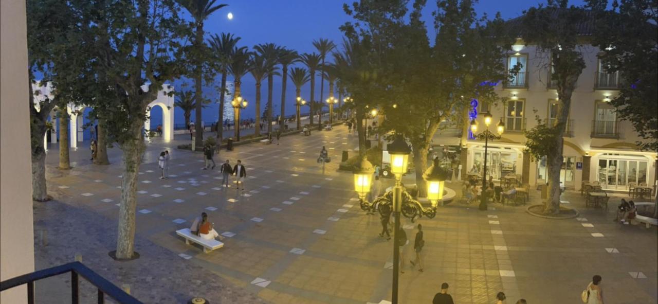 Balcon De Europa Suite Nerja Bagian luar foto