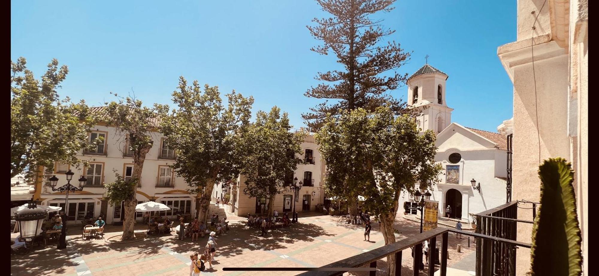 Balcon De Europa Suite Nerja Bagian luar foto